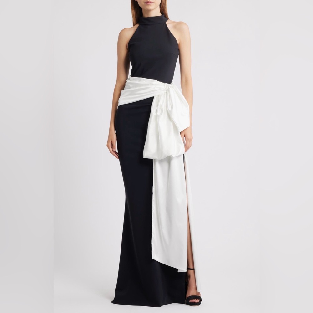 Chiara Boni La Petite Robe Sarity Bow Sleeveless Gown